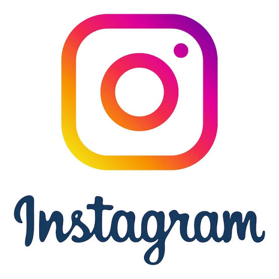 Instagram始めました‼